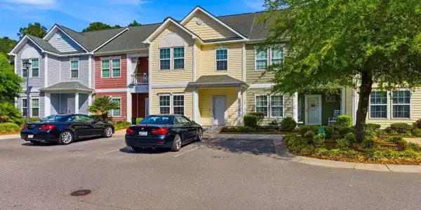 1782 Low Country Pl.