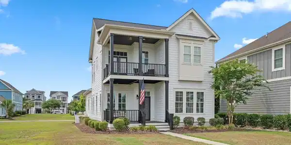 840 Crystal Water Way
