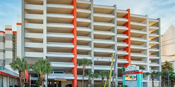 7200 N Ocean Blvd.
