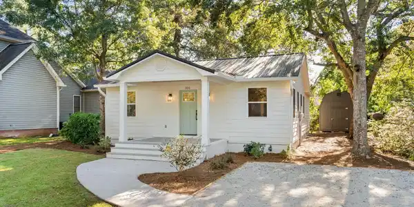 331 Sparrow Dr.