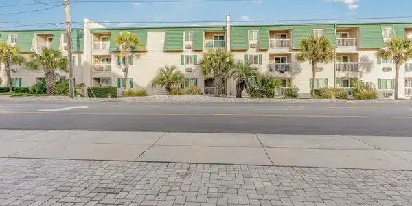 4201 N Ocean Blvd.