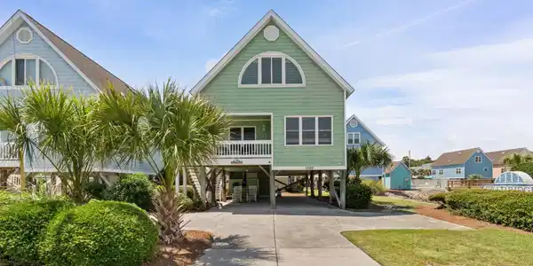 1020 North Ocean Blvd.