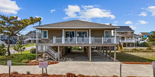 202 56th Ave. N