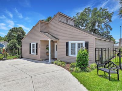709 Jerdon Circle