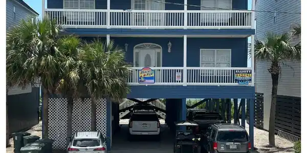 3202 Ocean Blvd. N