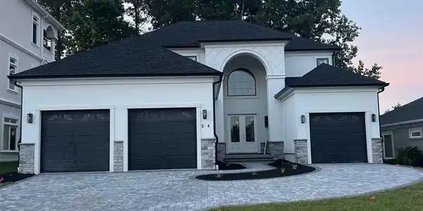 2204 Via Palma Dr.