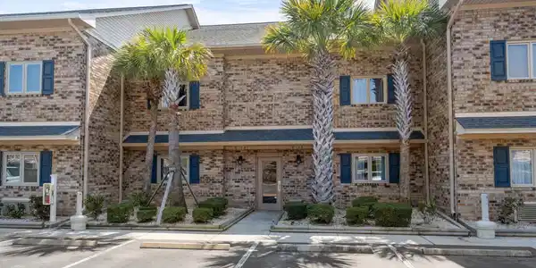 213 Double Eagle Dr.