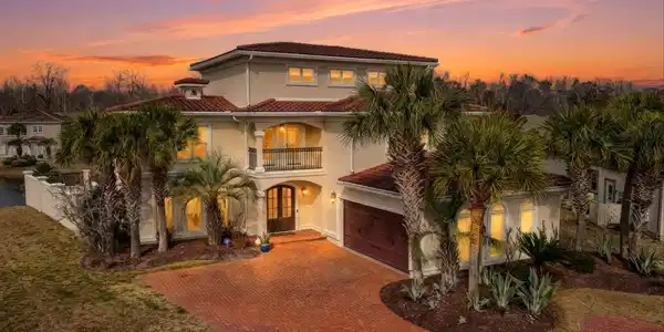 6017 Fish Hawk Ct.