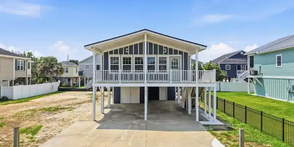 317 29th Ave. N