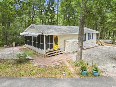 2102 Calabash Circle