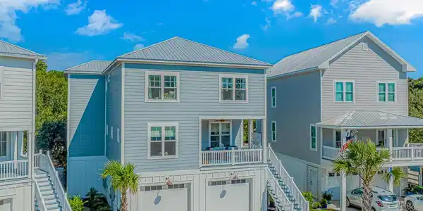 111 Enclave Pl.