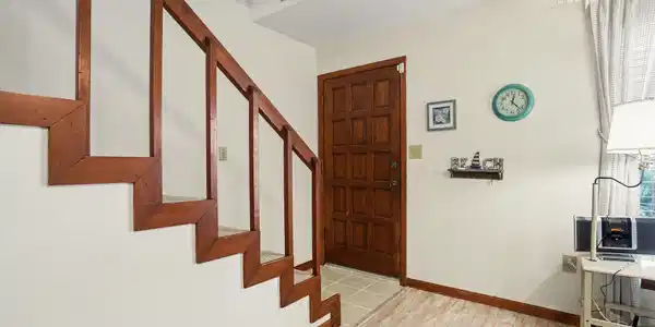 Image 4 Image 4