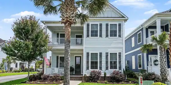 740 Crystal Water Way