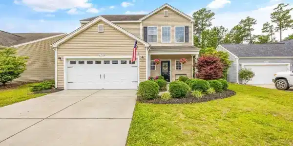 4753 Farm Lake Dr.