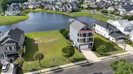 969 Crystal Water Way