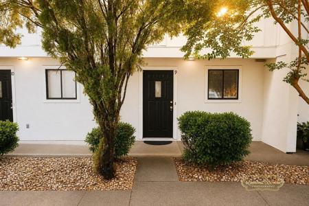 4827 Little River Rd.