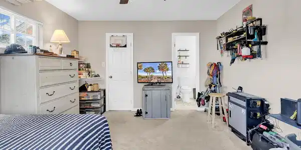 Image 4 Image 4