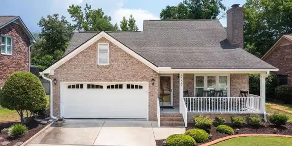 4355 Woodhollow Ln.