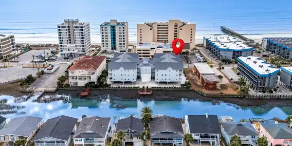6103 N Ocean Blvd.