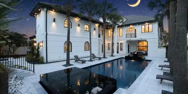 5104 Ocean Blvd. N