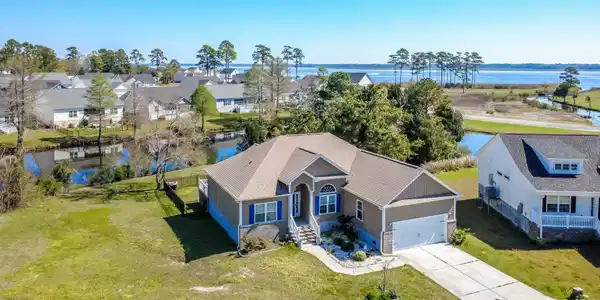 2804 Grassland Ln.