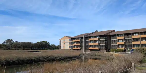 9501 Shore Dr.