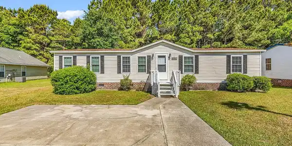 8081 Youngwood Turn