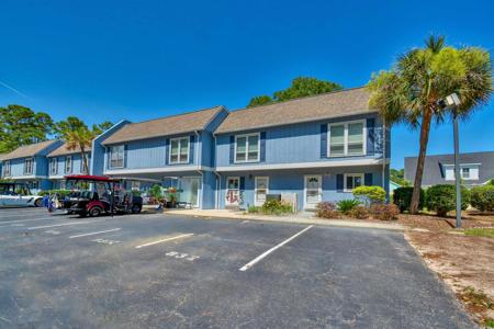 832 Villa Dr.