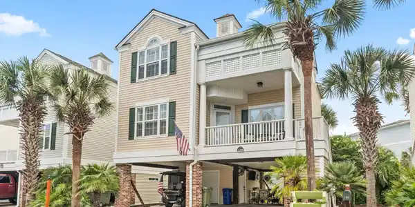 208 Millwood Dr.