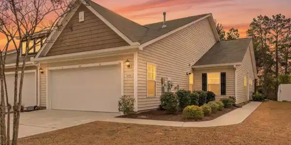 1808 Berkley Village Loop