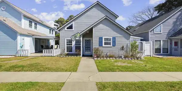 1607 Haven Dr.