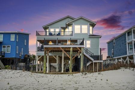 721 S Waccamaw Dr.