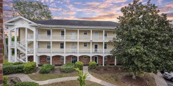 695 Riverwalk Dr.