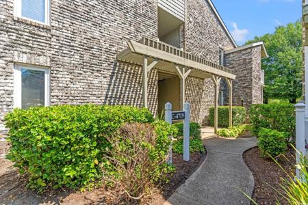 4719 Cobblestone Dr.