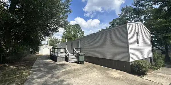 1206 King St.