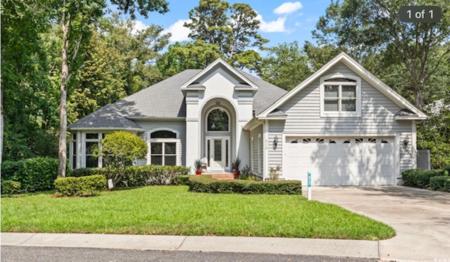 812 Bentley Ln.