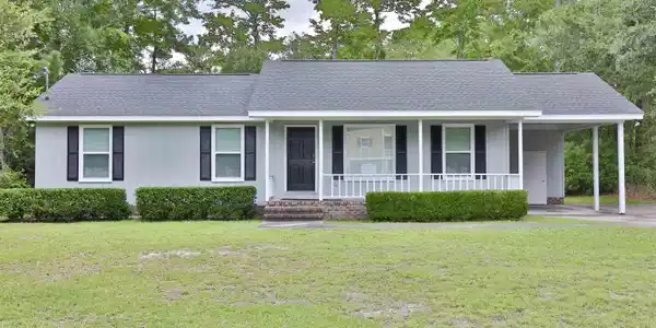 634 Hagley Dr.