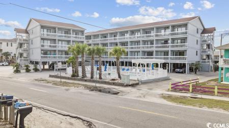 627 N Waccamaw Dr.
