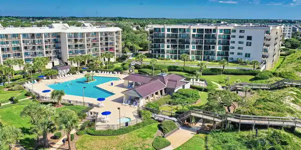 669 4-E Retreat Beach Circle
