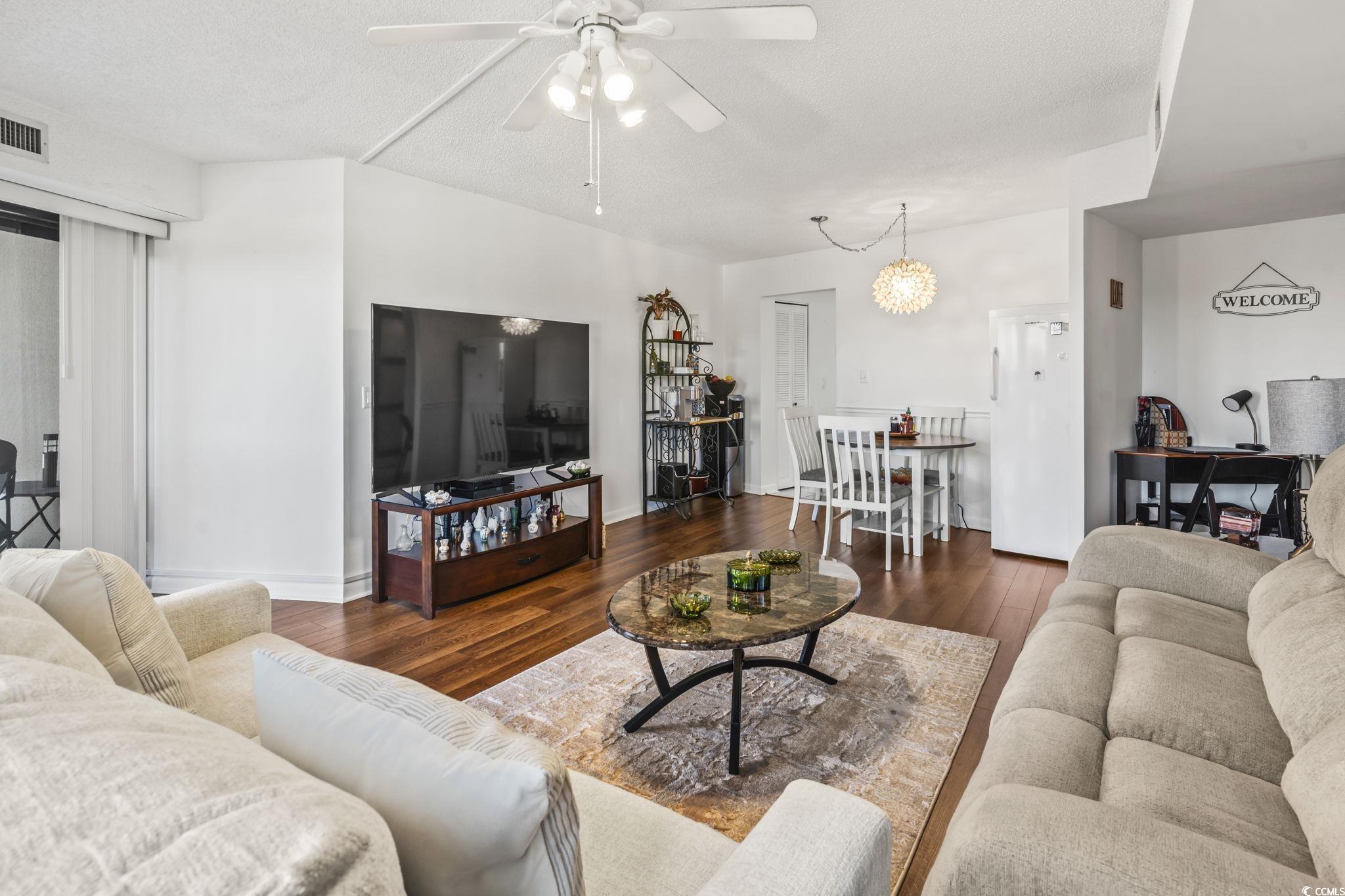 Image 3: Spacious Living Room -- Bring your BIGGEST TV.