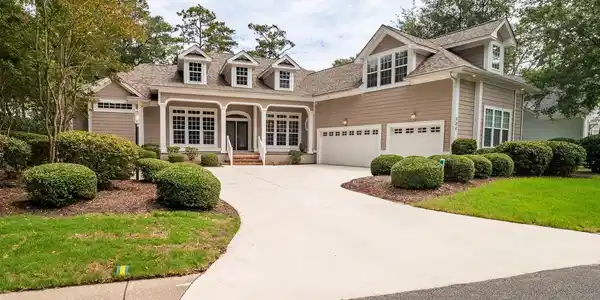909 Heshbon Dr.