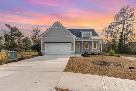 1105 Crooked Hook Rd.