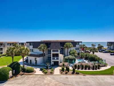 5601 N Ocean Blvd.