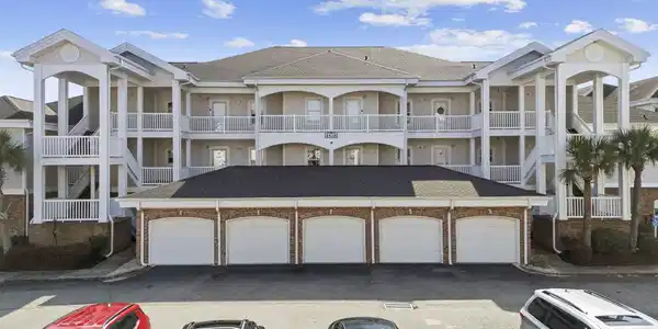 4856 Carnation Circle