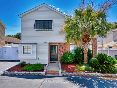 1004 Edge Dr.