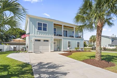 717 9th Ave. S