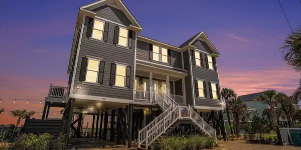 1907 S Waccamaw Dr.