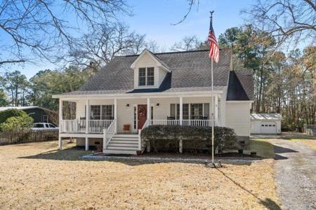 5113 Pee Dee Ln.