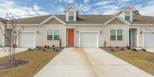 3414 Bells Lake Circle