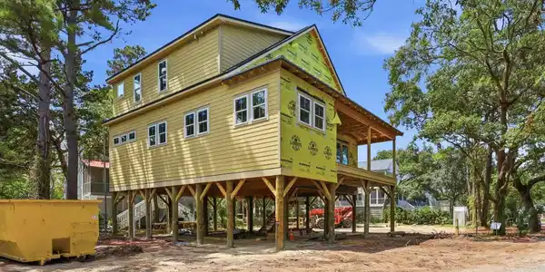 59 Hook Dr.